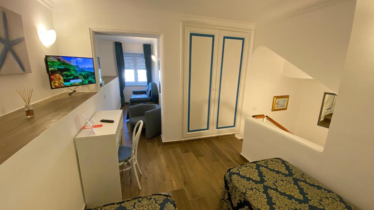Capri Bougainville Luxury Boutique
