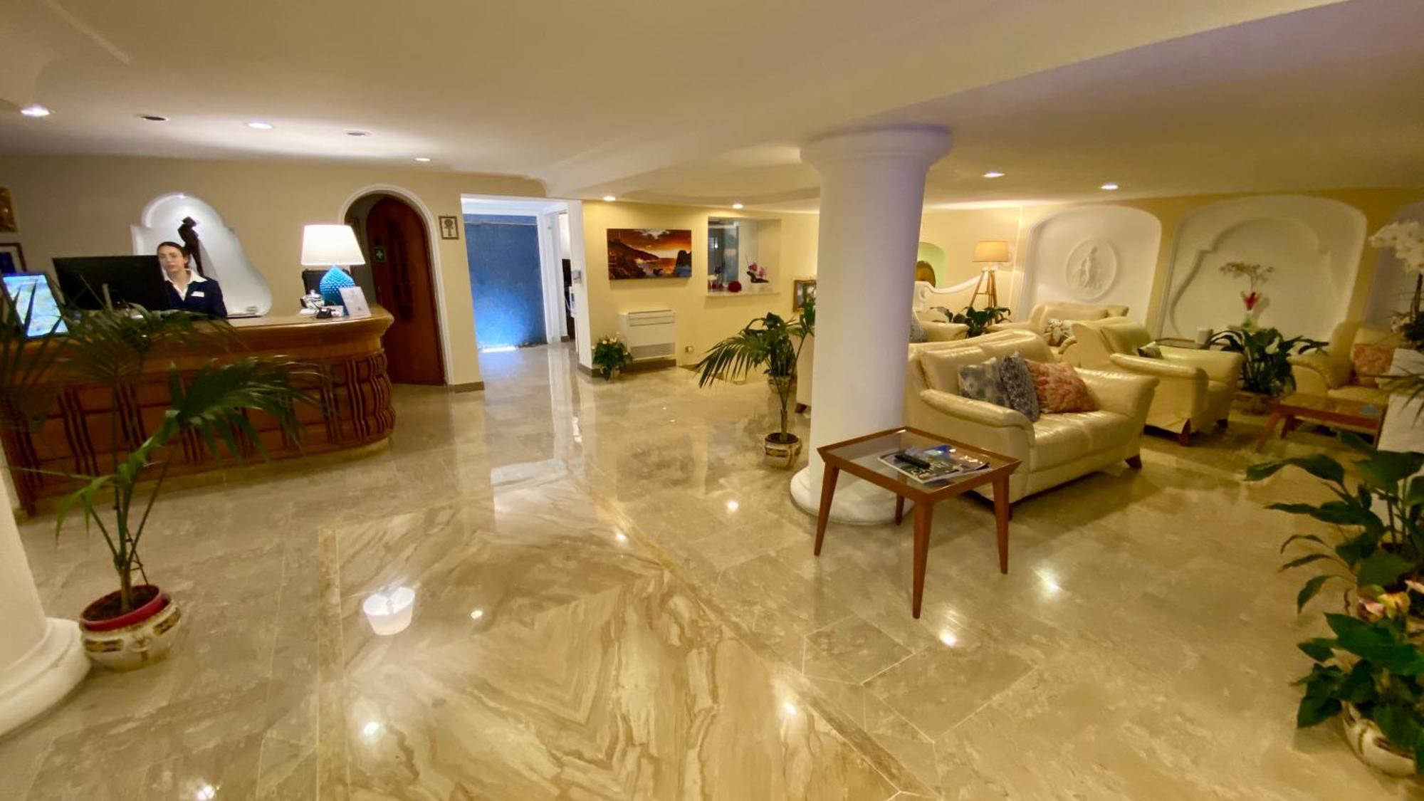 Capri Bougainville Hotel