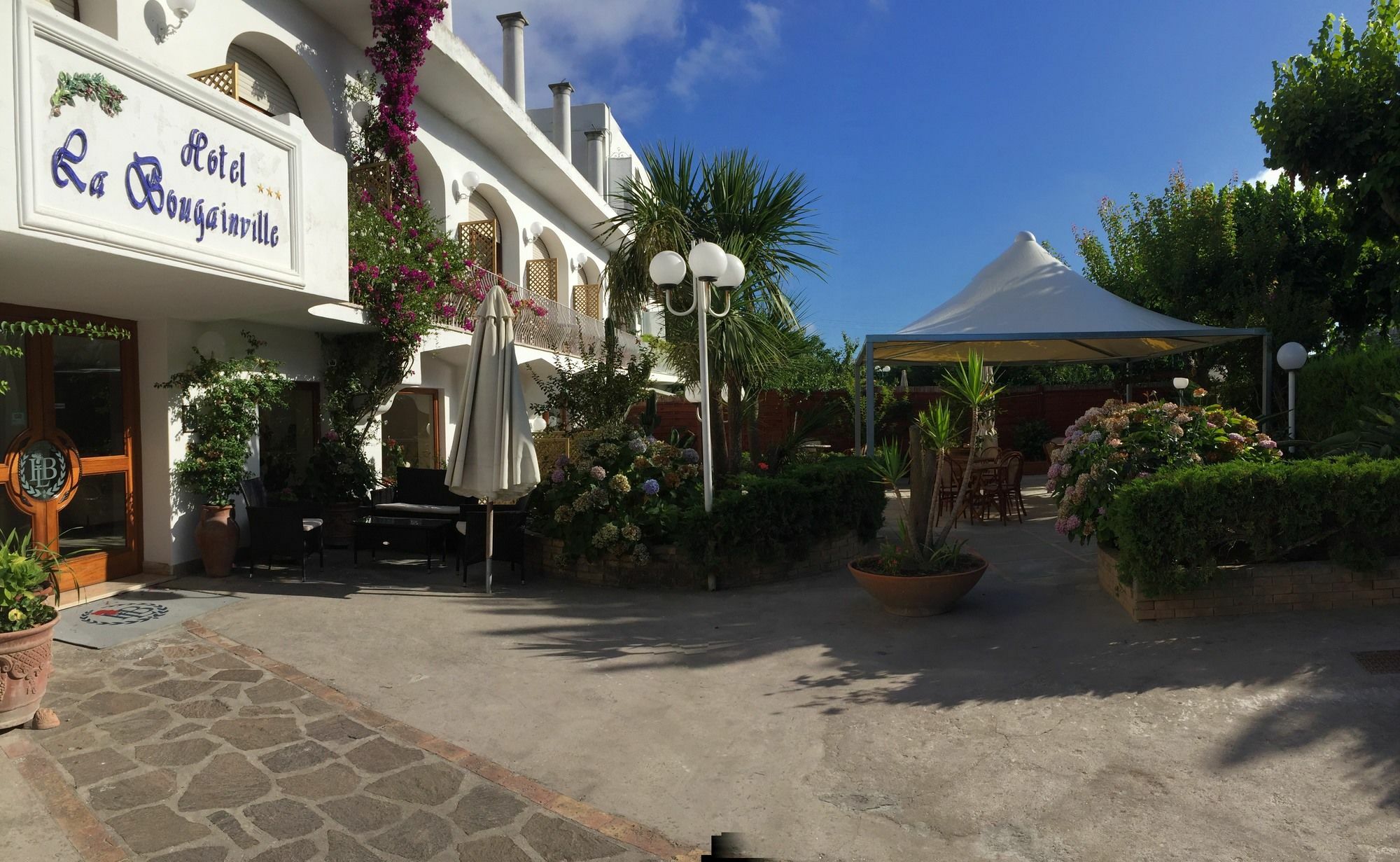 Capri Bougainville Hotel